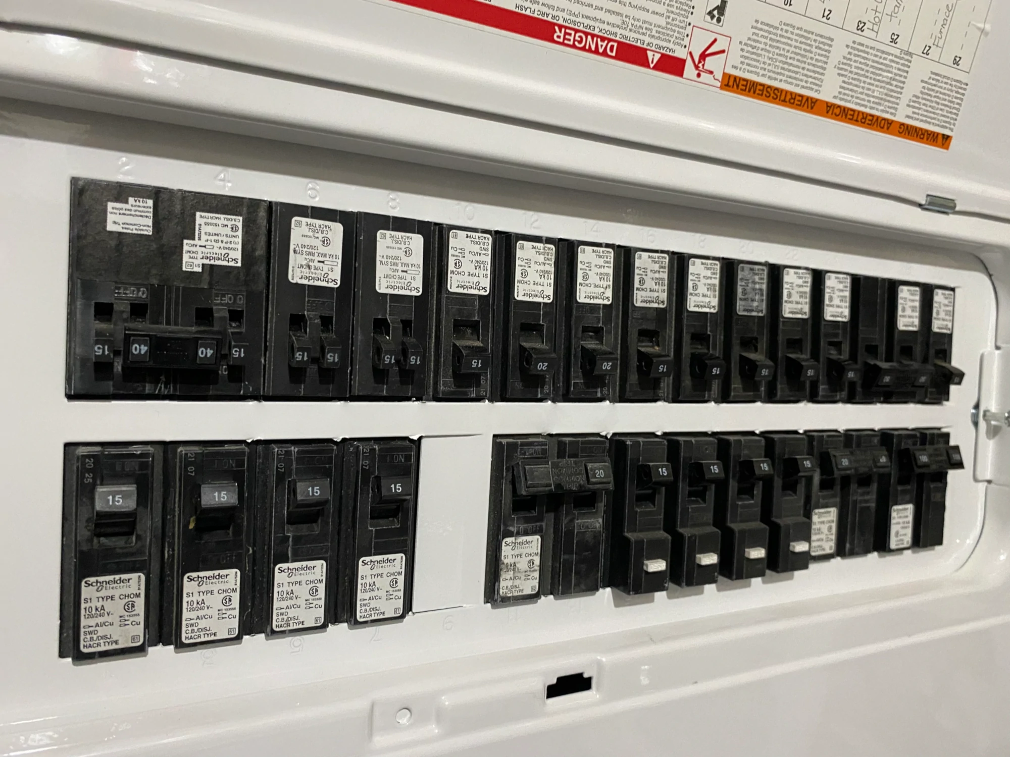 Schneider Electric Homeline 200 Amp Main Breaker Loadcentre 42 Spaces 84 Circuits S1 Type CHOM LiORA Electric Manitoba Electrician